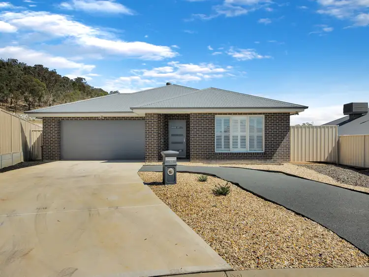 Main view of Homely house listing, 30 Jensen Crescent, Wodonga VIC 3690