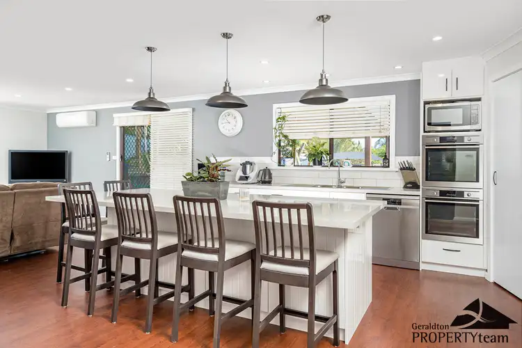 Third view of Homely house listing, 7 Critch Place, Wonthella WA 6530
