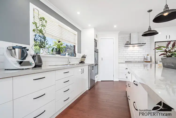 Sixth view of Homely house listing, 7 Critch Place, Wonthella WA 6530