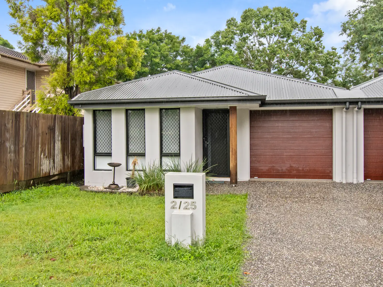 Main view of Homely unit listing, 2/25 Chalk Street, Leichhardt QLD 4305