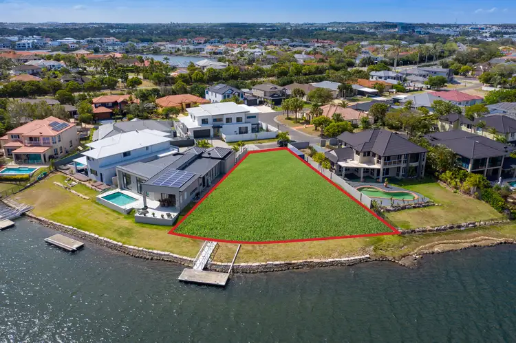 10 Kim Court, Helensvale QLD 4212