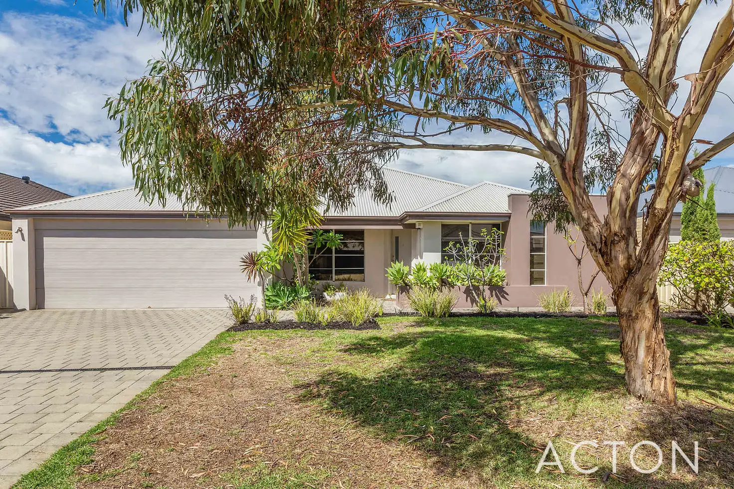 Main view of Homely house listing, 10 Bremer Way, Success WA 6164