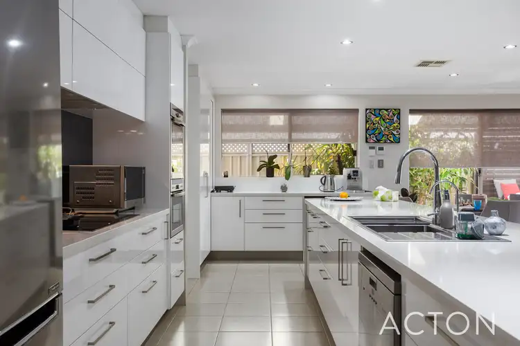Sixth view of Homely house listing, 10 Bremer Way, Success WA 6164