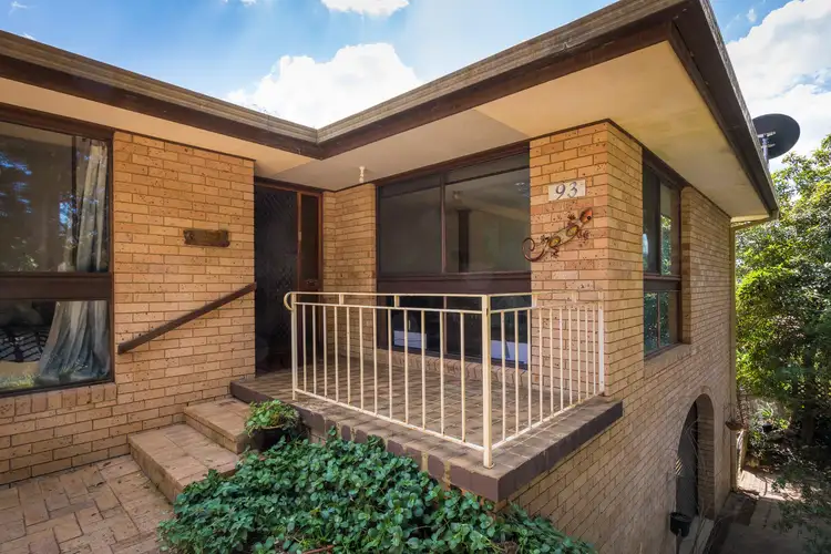 93 Lynjohn Drive, Bega NSW 2550
