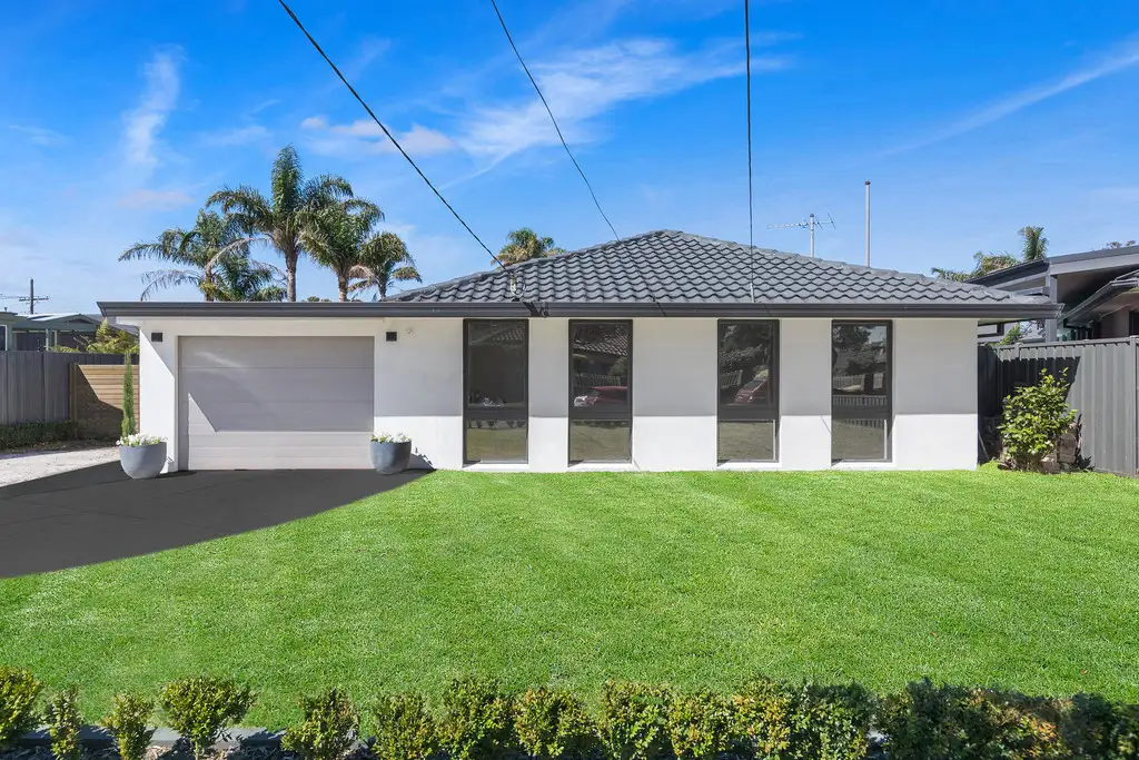 Main view of Homely house listing, 4 Torquay Avenue, Seaford VIC 3198