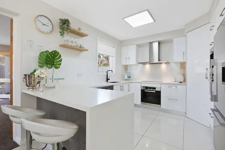 Third view of Homely house listing, 4 Torquay Avenue, Seaford VIC 3198