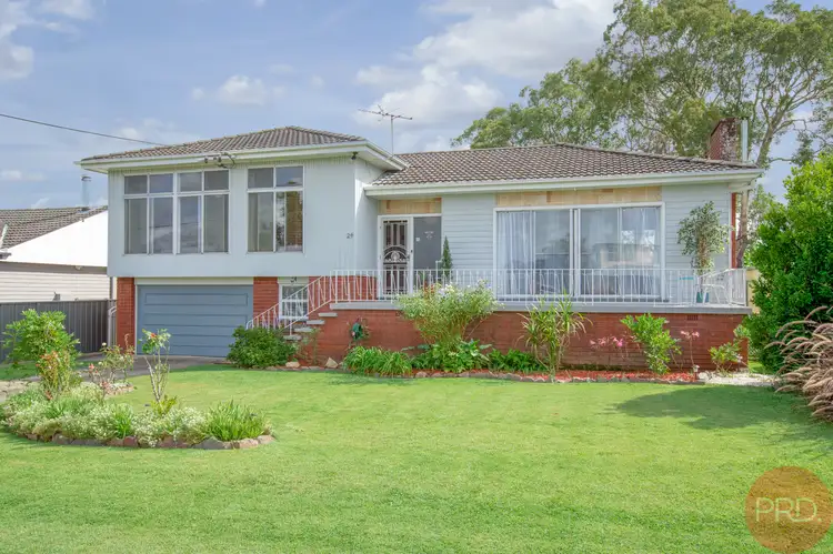 24 Lenox Street, Beresfield NSW 2322