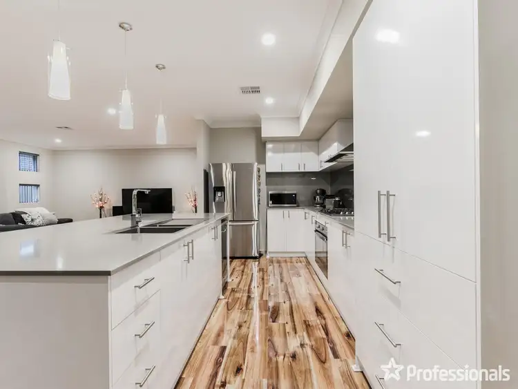 Fifth view of Homely house listing, 5 Sandgate Boulevard, Baldivis WA 6171