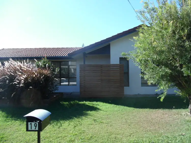 19 Eurong Avenue, Pialba QLD 4655