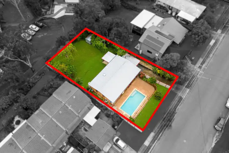 Sixth view of Homely house listing, 4 Rainbow Drive, Mudgeeraba QLD 4213