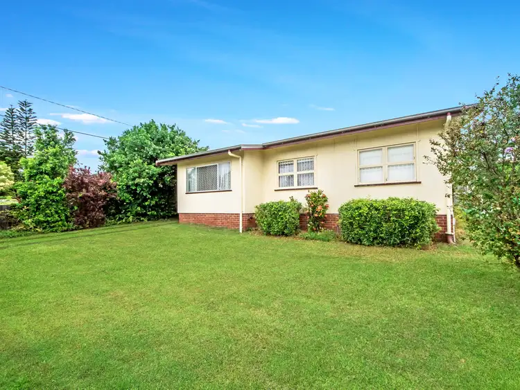 32 Dowling Drive, Southport QLD 4215