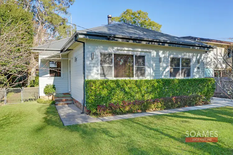 215 Galston Road