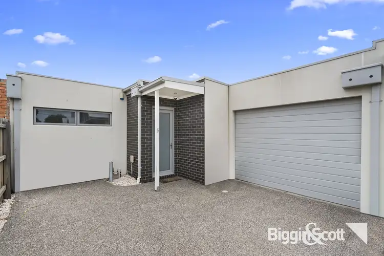 Main view of Homely townhouse listing, 5/8 Duke Street, Altona North VIC 3025