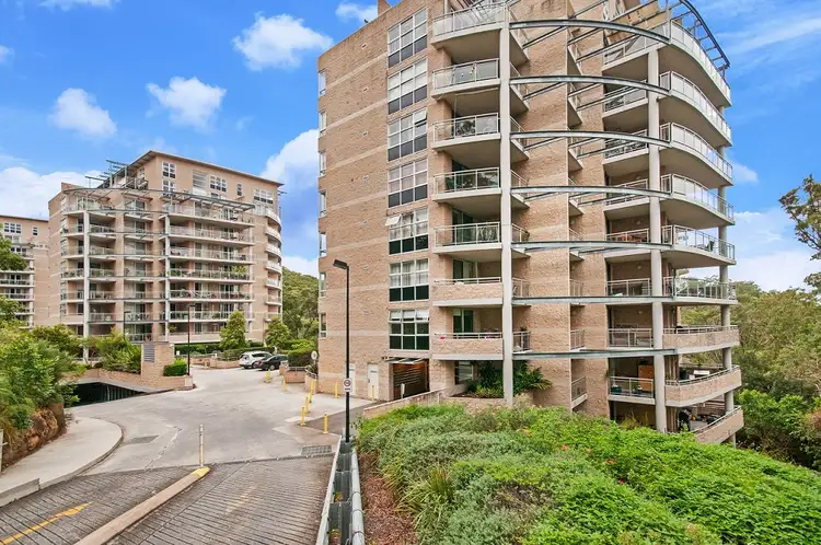 221/80 John Whiteway Drive, Gosford NSW 2250