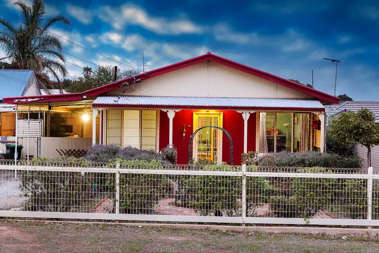 20 Deemster Avenue, Christies Beach SA 5165