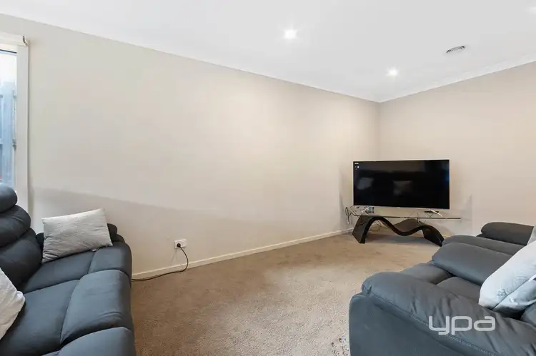 Second view of Homely house listing, 10 Fashoda Drive, Mernda VIC 3754