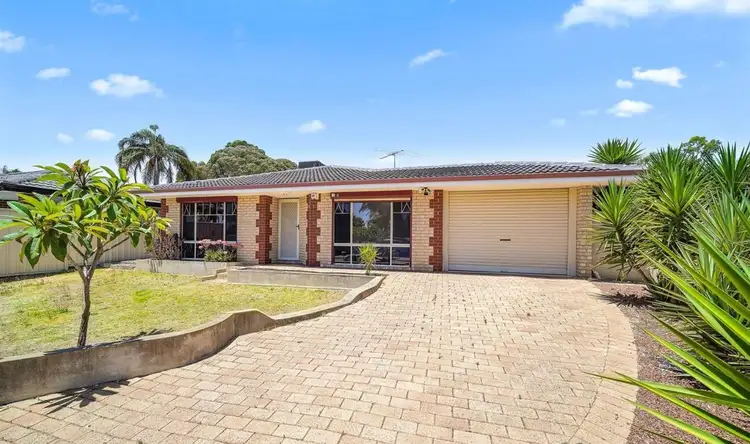 54 Ellamere Retreat, Maddington WA 6109