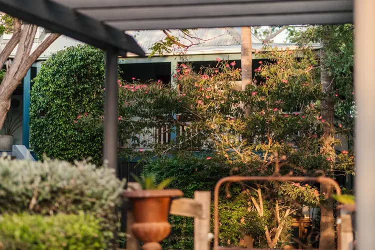 Fifth view of Homely house listing, 2 Gouldian Way, Tamworth NSW 2340