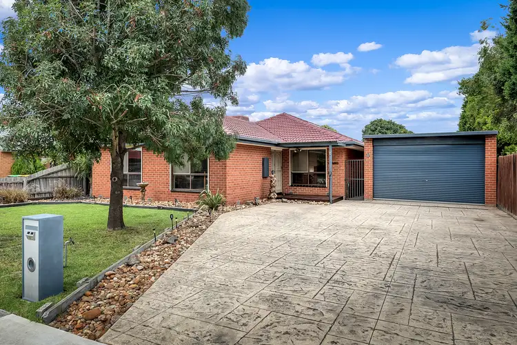 27 Tatlow Drive, Epping VIC 3076