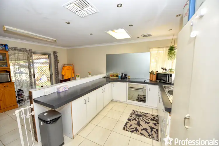 Seventh view of Homely house listing, 5 Dawson Way, Parmelia WA 6167