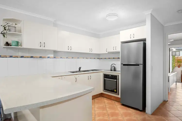 Fifth view of Homely apartment listing, 2/215 Surf Parade, Surfers Paradise QLD 4217