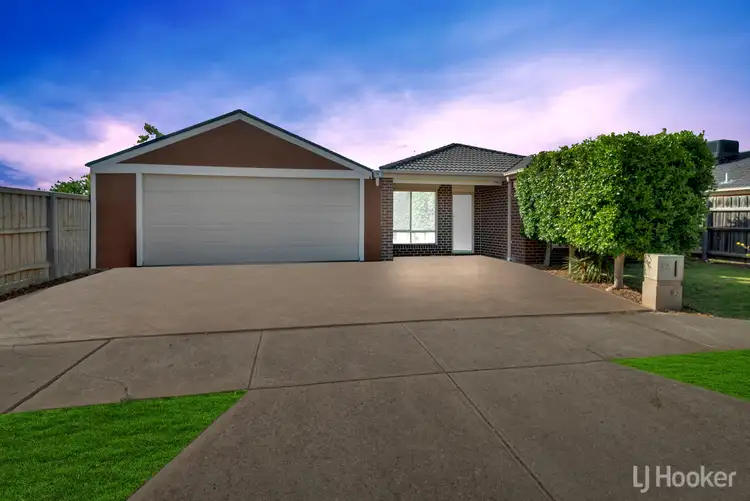 Main view of Homely house listing, 32 Light Fingers Street, Kurunjang VIC 3337
