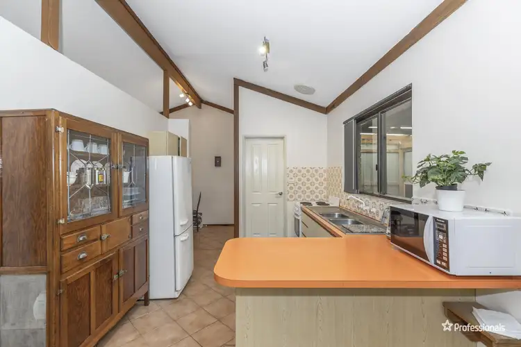 Fifth view of Homely house listing, 2 Anne Avenue, Walliston WA 6076