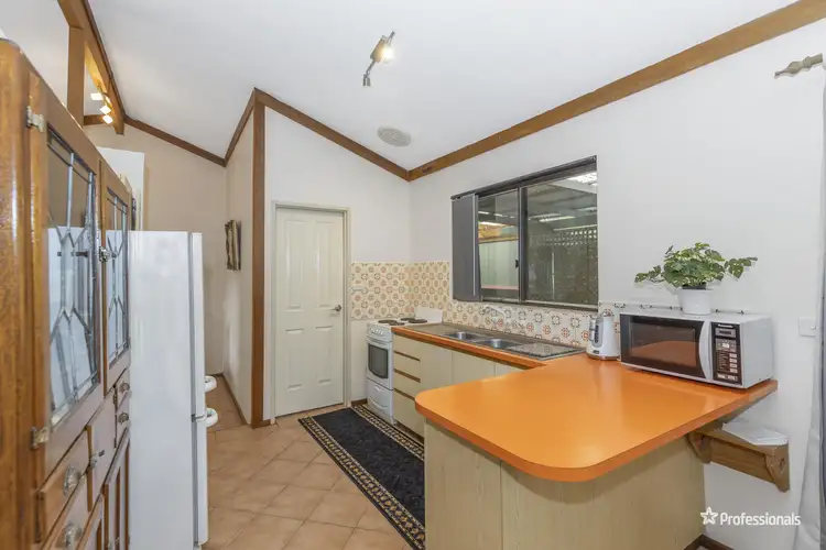 Sixth view of Homely house listing, 2 Anne Avenue, Walliston WA 6076