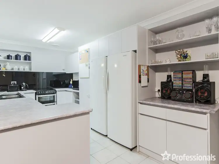 Fifth view of Homely house listing, 2 Solo Court, Cooloongup WA 6168