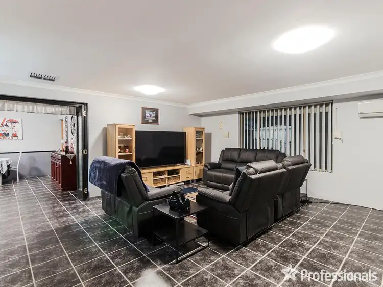 Seventh view of Homely house listing, 2 Solo Court, Cooloongup WA 6168
