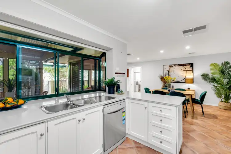 Sixth view of Homely house listing, 2 Hakea Ave, Athelstone SA 5076