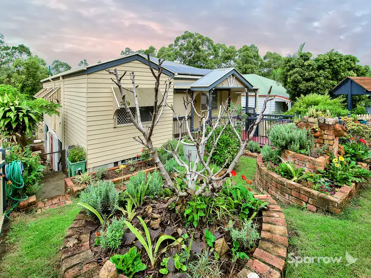 46 Roseglen Street, Greenslopes QLD 4120