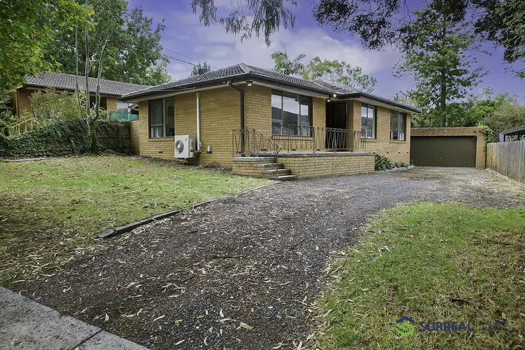 9 Blythe Ave