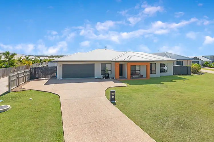 Second view of Homely house listing, 34 Conway Street, Mount Low QLD 4818