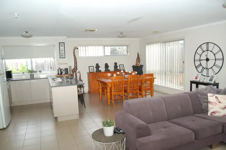 Sixth view of Homely house listing, 4 Gardenia Place, Whittlesea VIC 3757