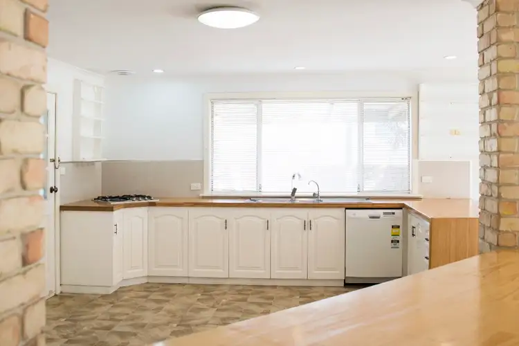 Second view of Homely house listing, 27 Doak Place, Castletown WA 6450