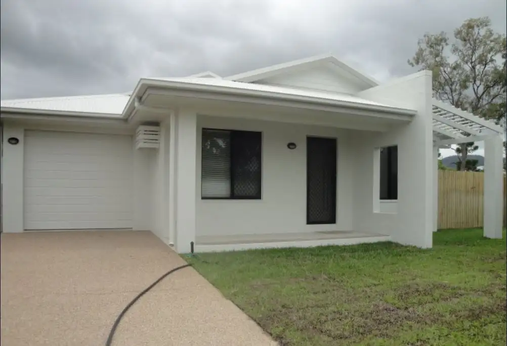Main view of Homely house listing, 1 Derwent Circuit, Kelso QLD 4815