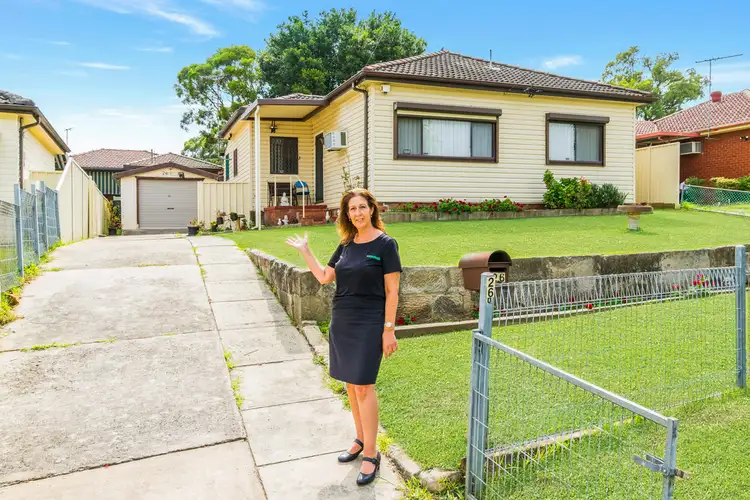 26 Canobolas Street, Fairfield West NSW 2165