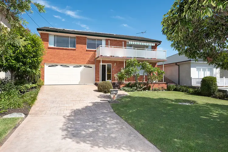 10 Selby Avenue, Dee Why NSW 2099