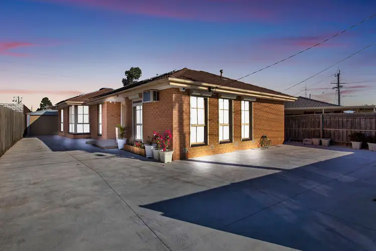 4 Angelique Grove, Albanvale VIC 3021