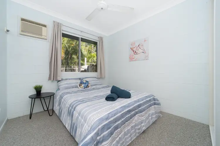 Fifth view of Homely unit listing, 6/12 Marine Parade, Arcadia QLD 4819