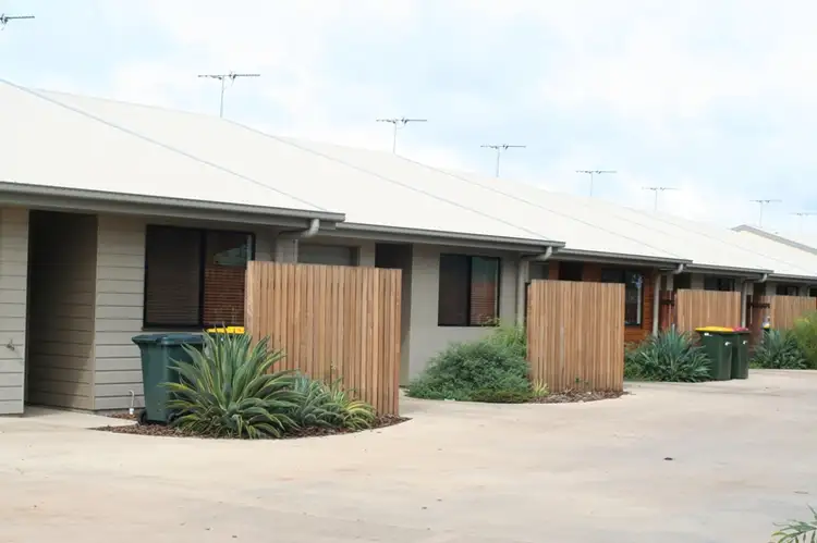 2/16 Riverview Street