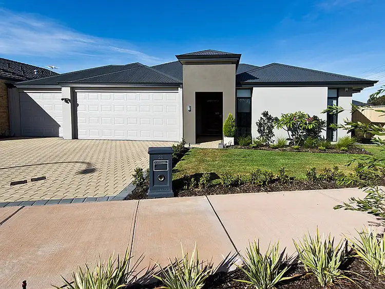 21 Michigan Turn, Southern River WA 6110