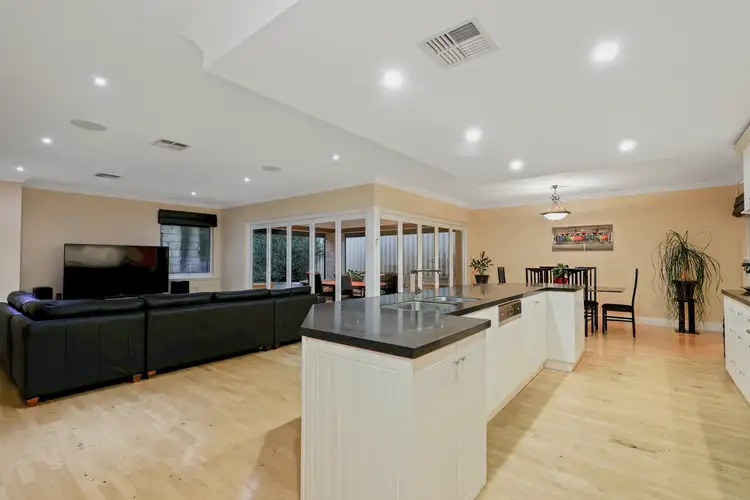 Seventh view of Homely house listing, 11 Shelburne Gardens, Ridgewood WA 6030