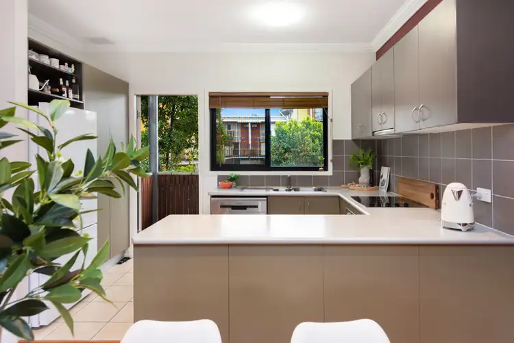 Fourth view of Homely townhouse listing, 2/9 Talbot Street, Coorparoo QLD 4151