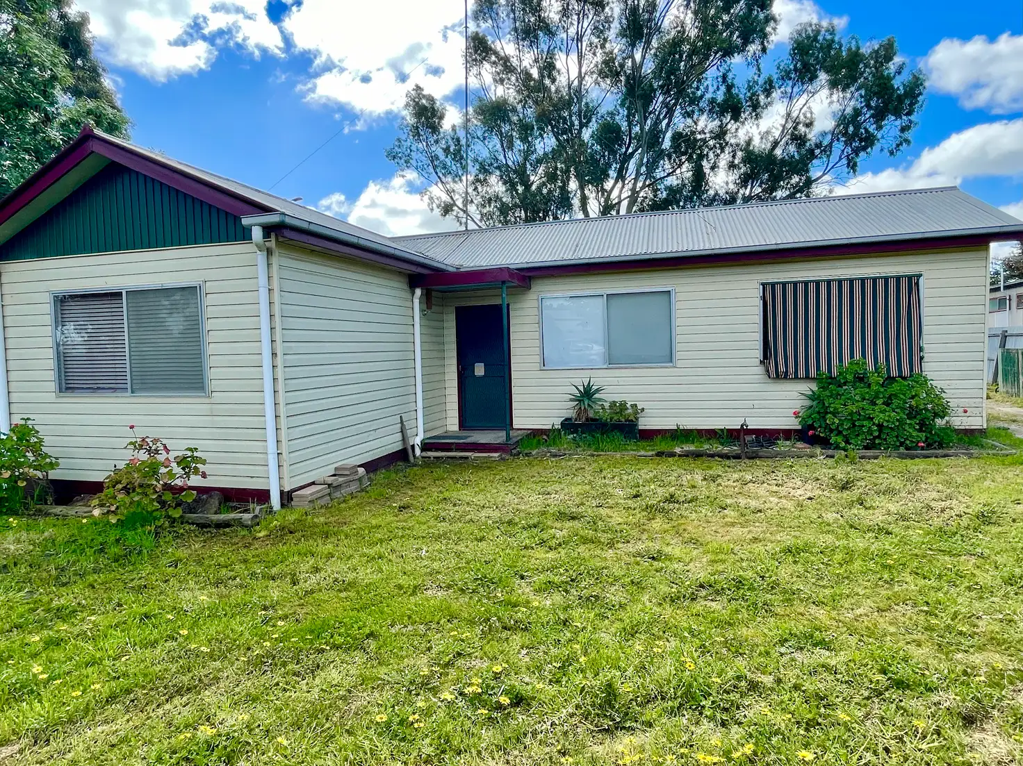 Main view of Homely house listing, 2 Bradshaw Street, Horsham VIC 3400
