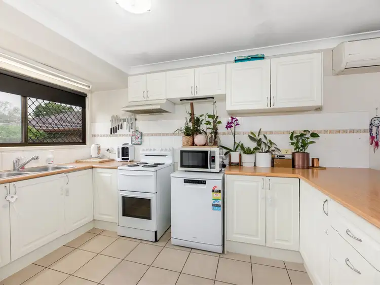 2 Hudson Street, Dinmore QLD 4303