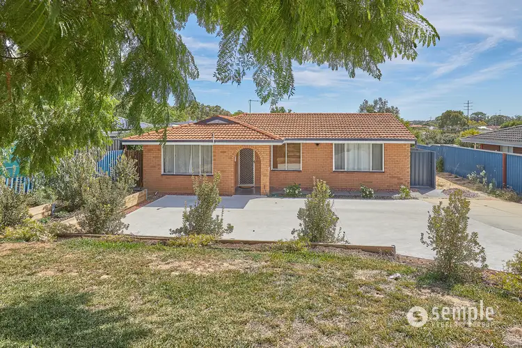 8 Claygate Road, Hamilton Hill WA 6163