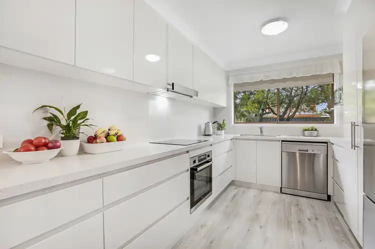 Second view of Homely house listing, 2 Ballantine Place, Horsley NSW 2530