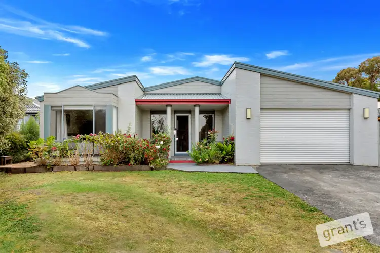14 Nabilla Court, Pakenham VIC 3810